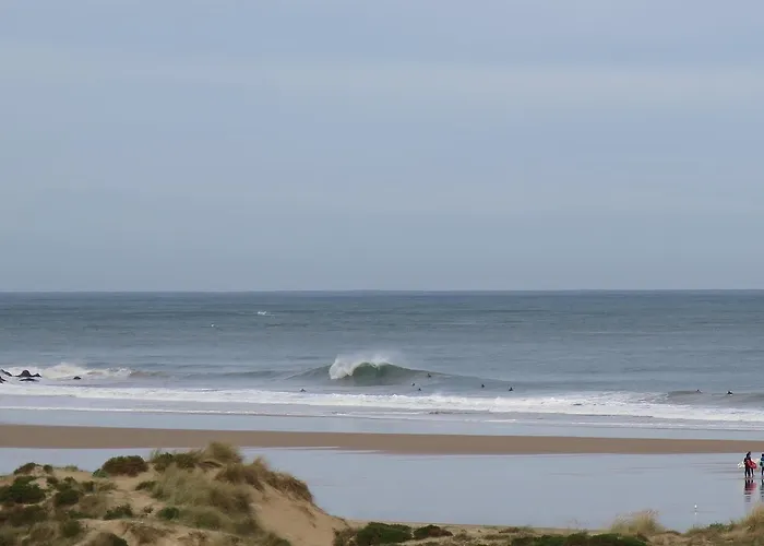 Hostel Watsay Surf House Santona