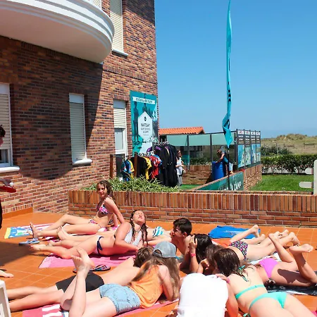 Watsay Surf House Hostel Santoña